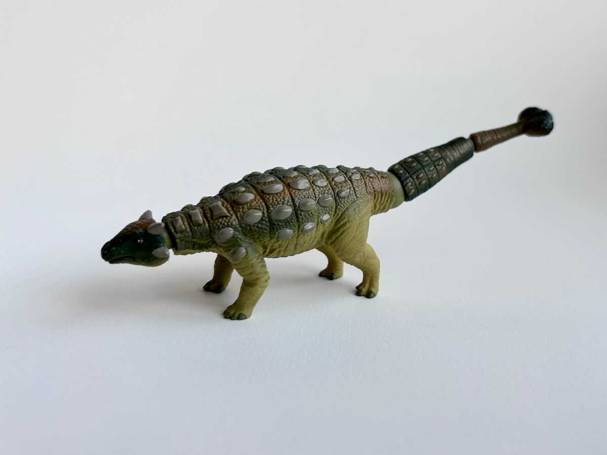 アンキロサウルスのおもちゃ